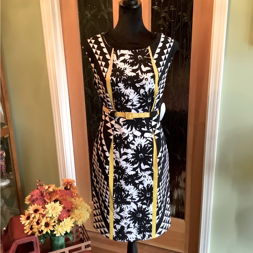 Emma & Michele Black & Yellow Daisy Dress NWT size 8